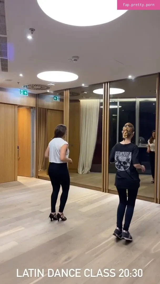 Suela Pahija - Photo #43