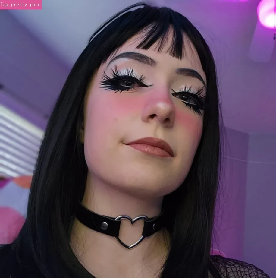 SquishShe - Photo #66