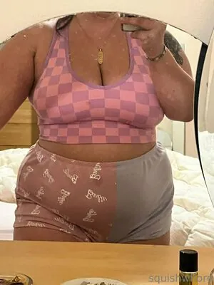 squishwhore
