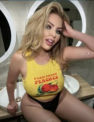 Sarah Roza MAFS AU
