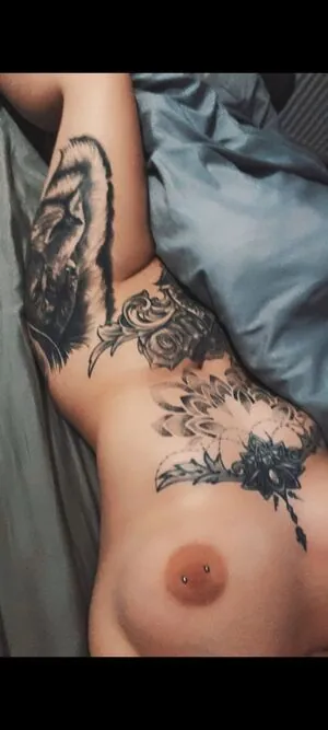 Shell Rose