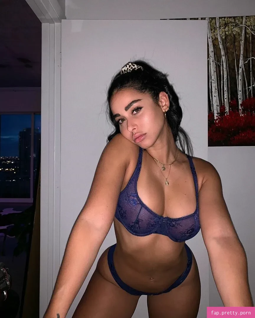 Stephanie Rao - Photo #31