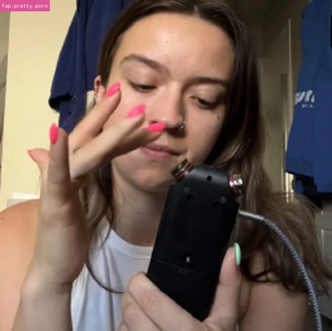 Sadie’s ASMR - Photo #24