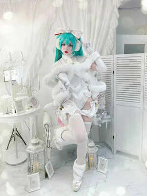 Saya Scarlet