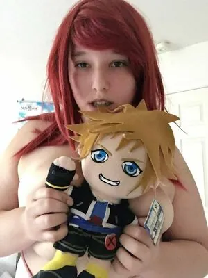Senpai_Sara