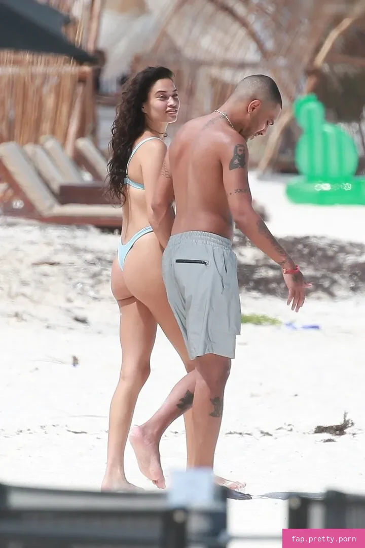 Shanina Shaik - Photo #79