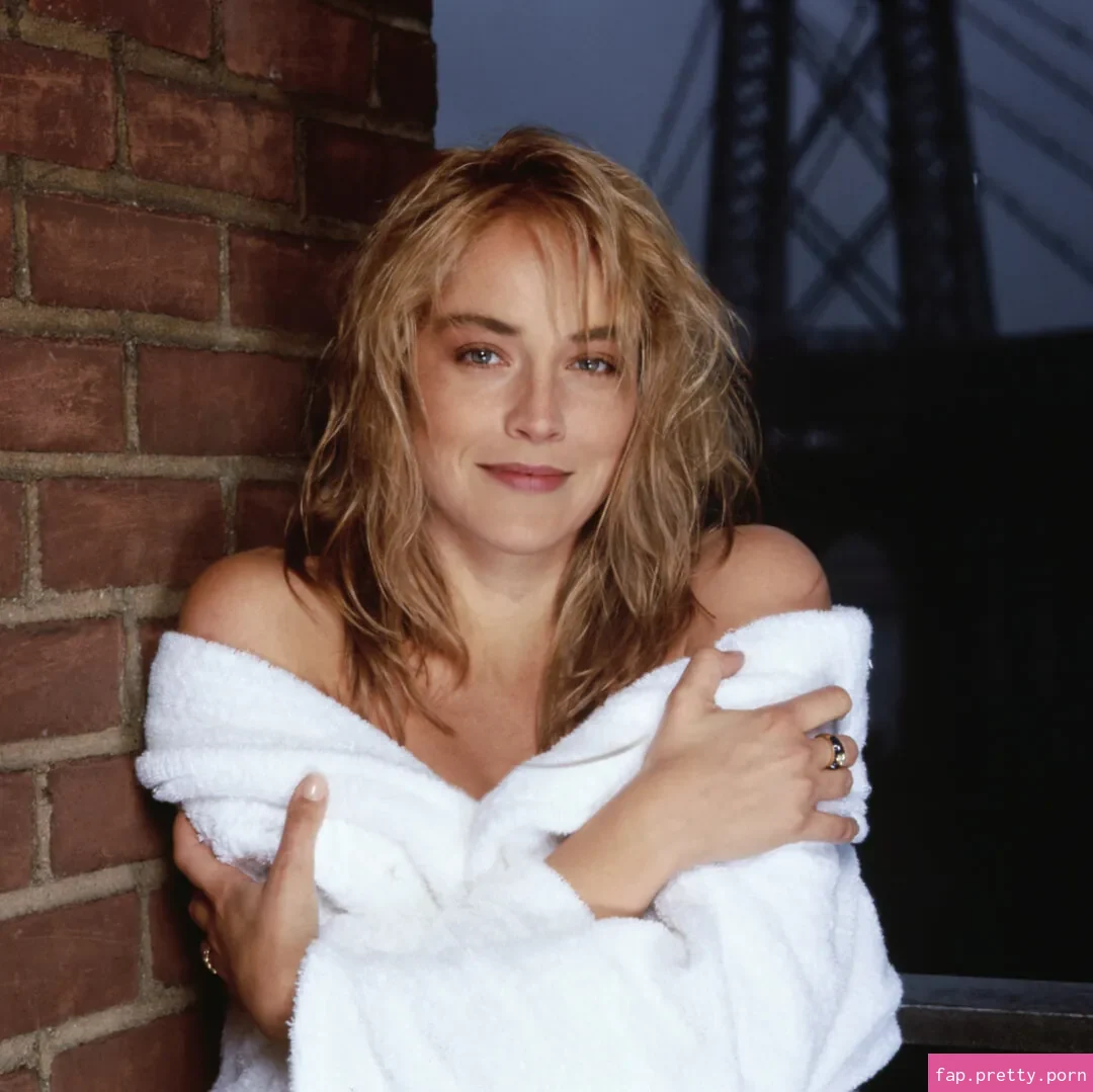 Sharon Stone - Photo #95