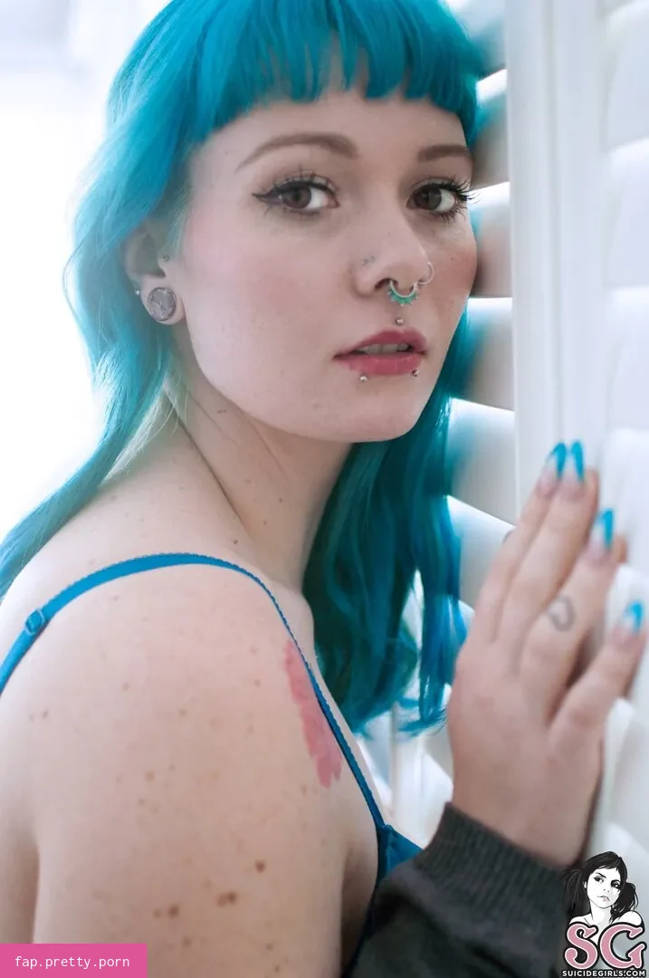 Sirenn Suicide - Photo #96