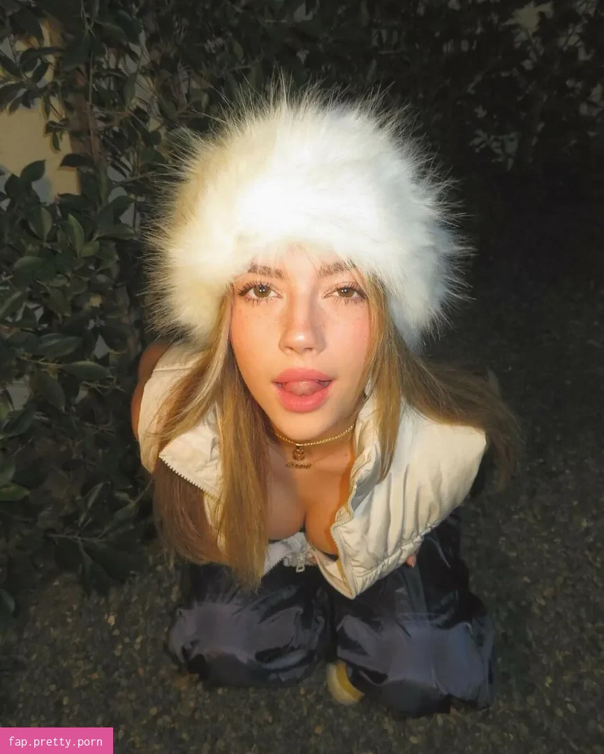 Sissy Sheridan - Photo #07