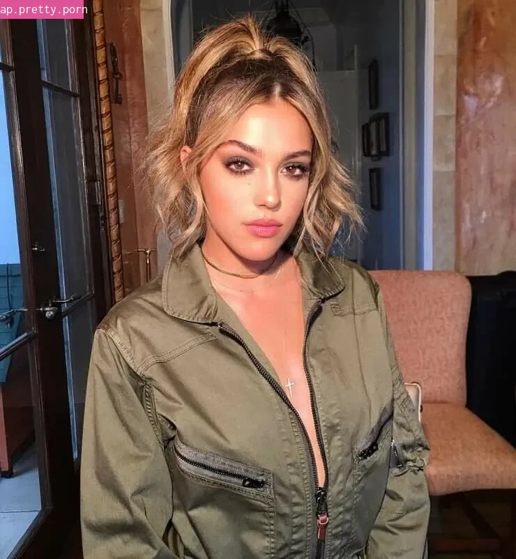 Sistine Stallone - Photo #27