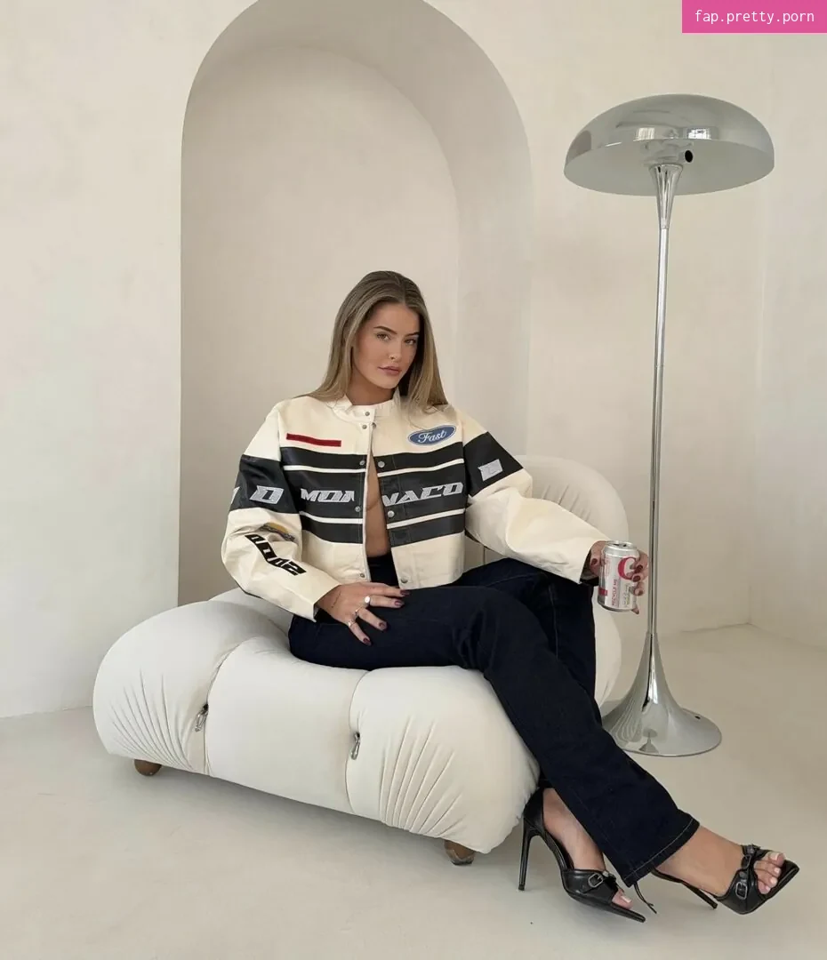 Sophie Stonehouse - Photo #51