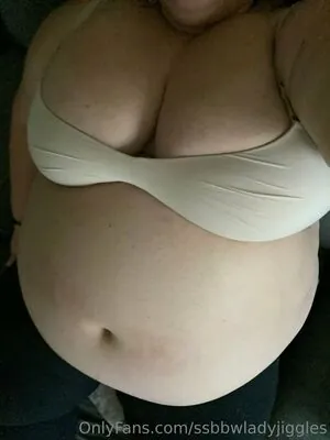 ssbbwladyjiggles