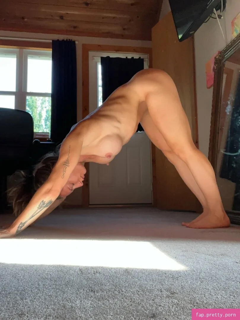 Stacy South - Photo #18