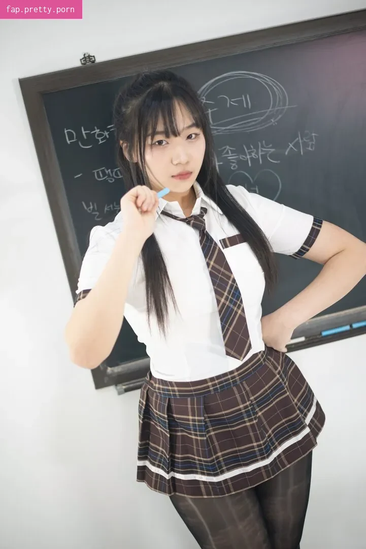 STUDIO 봄(SPRING) - Photo #21