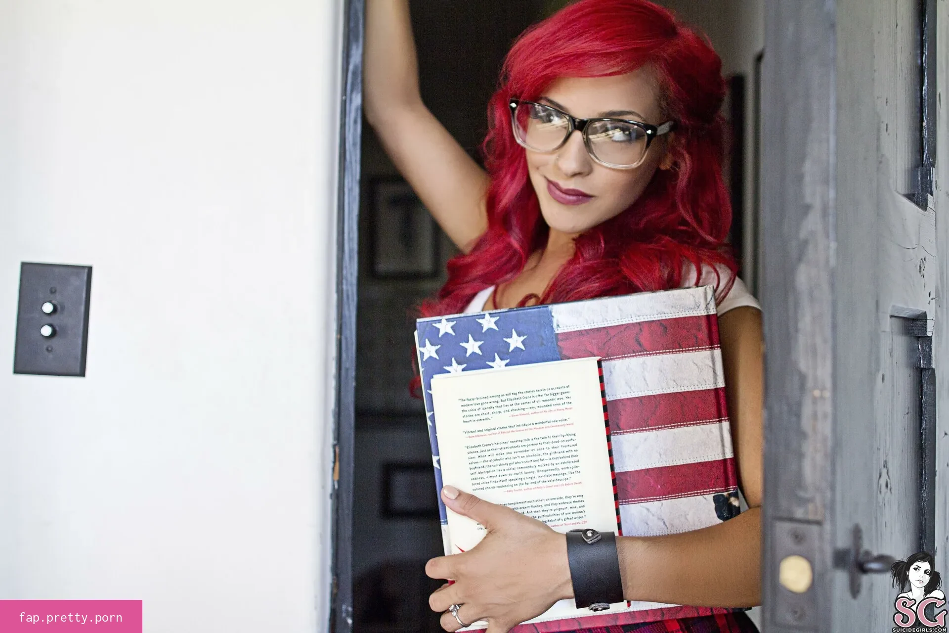 Sunny Suicide - Photo #03
