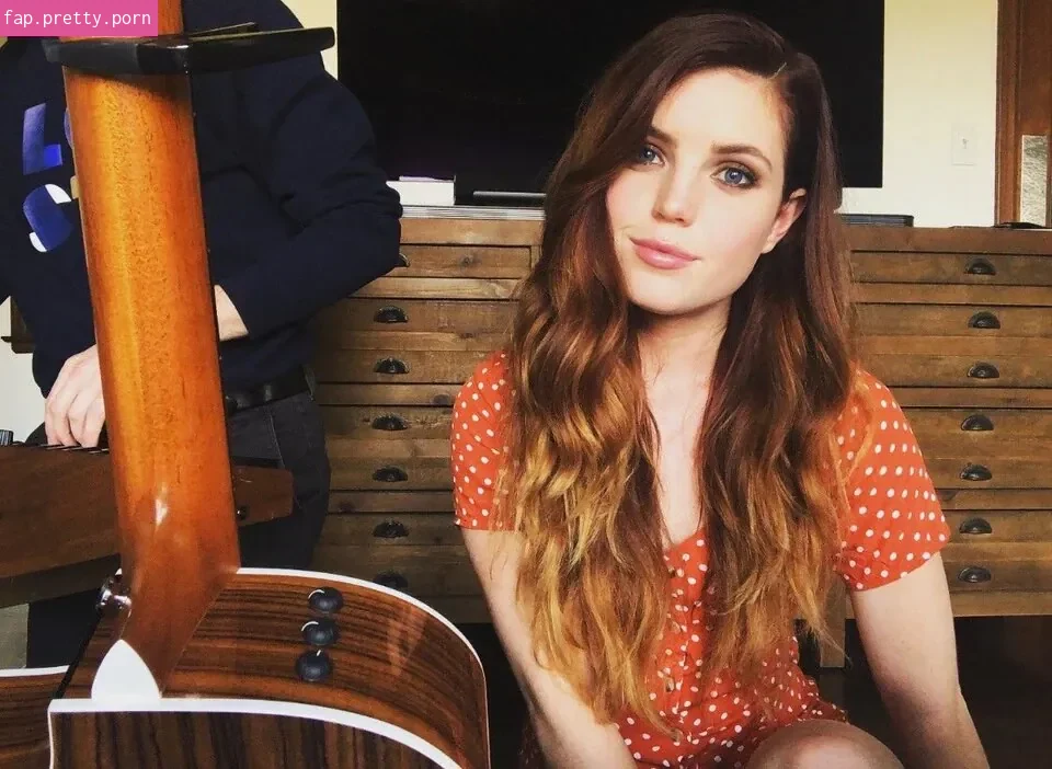 Sydney Sierota - Photo #14