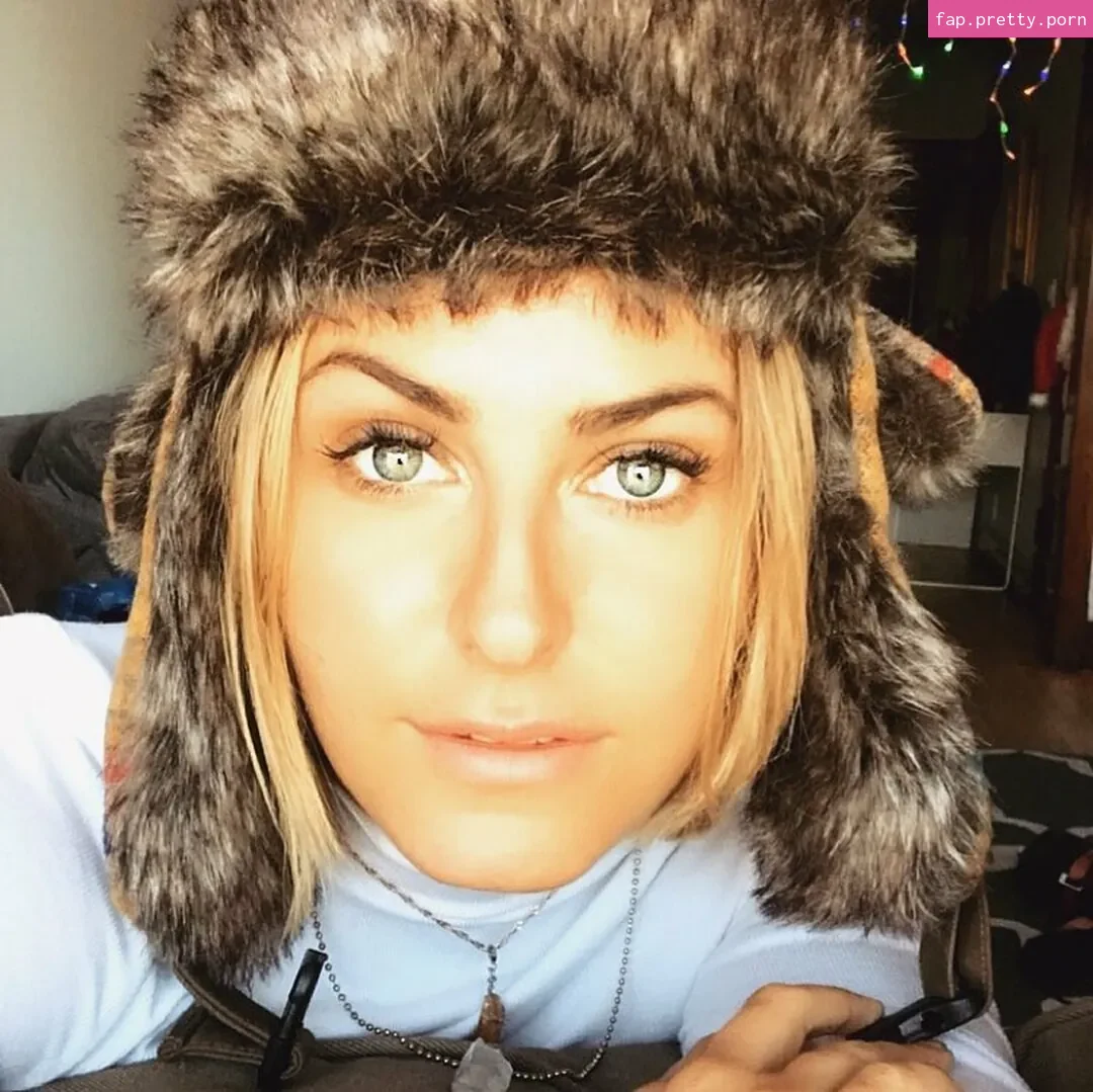 Scout Taylor-Compton - Photo #27