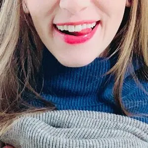 sidney_tease