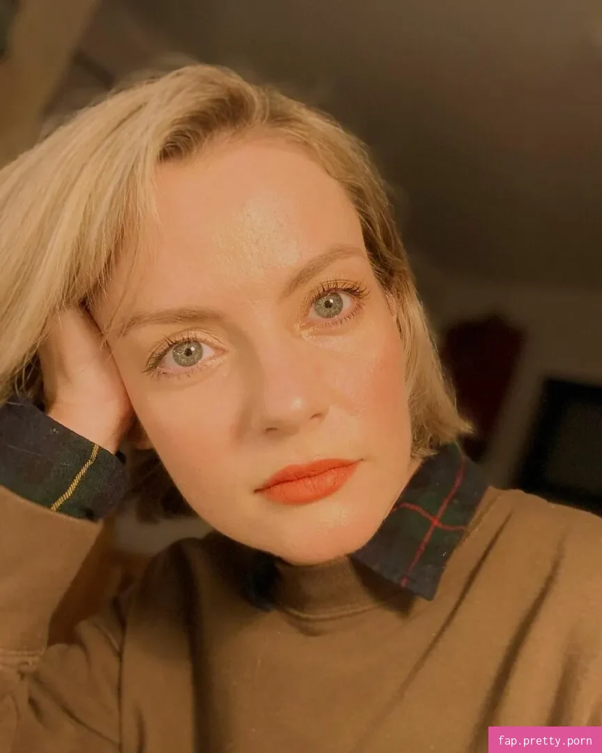 Siobhan Thompson - Photo #51