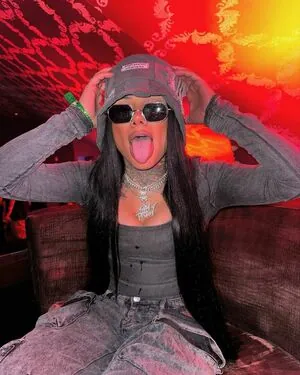 Snow Tha Product