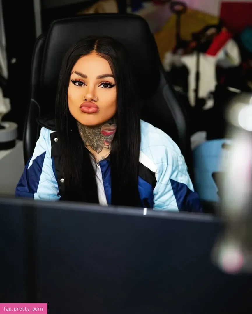 Snow Tha Product - Photo #38