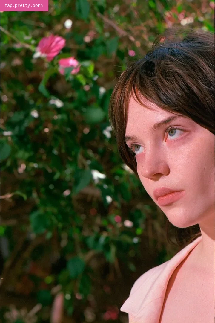 Sophie Thatcher - Photo #31