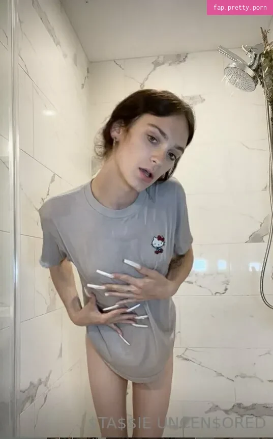stassieuncensored - Photo #32