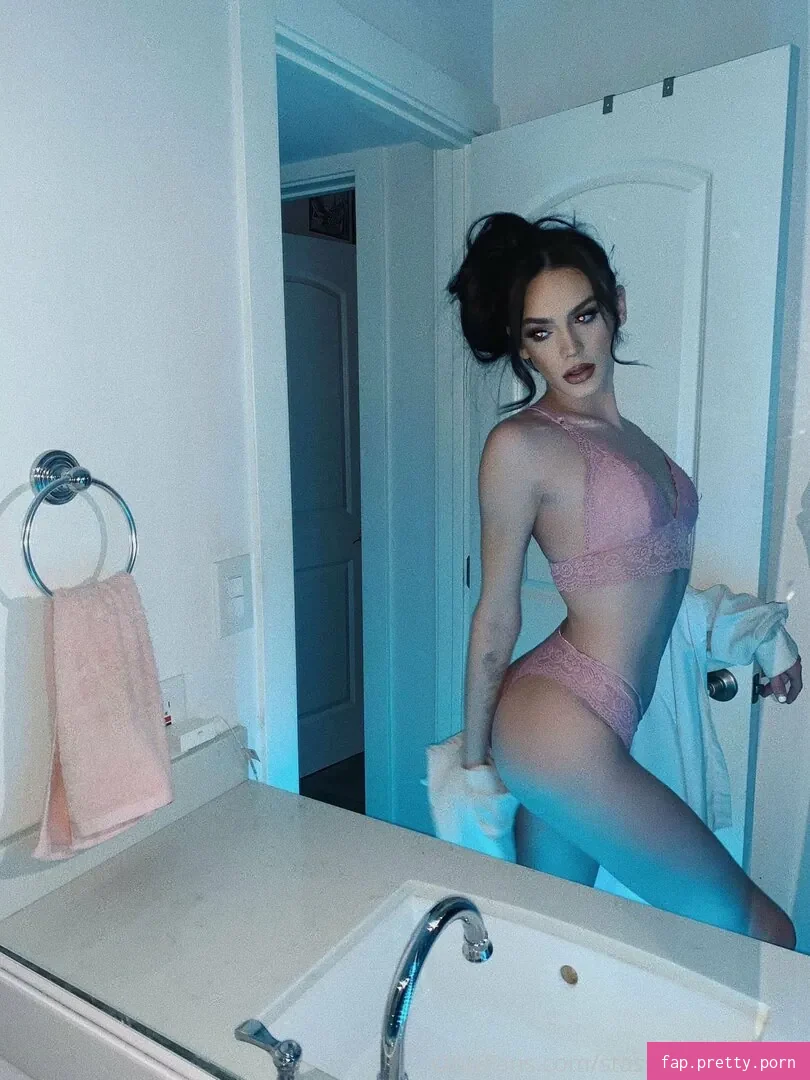 stassieuncensored - Photo #47