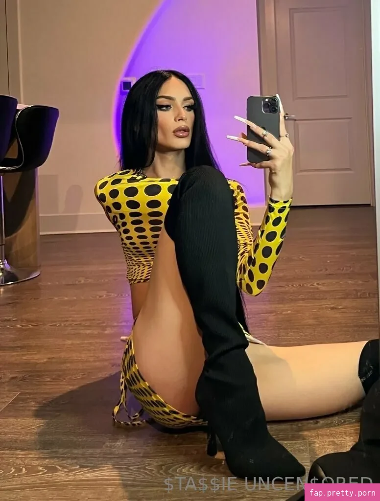stassieuncensored - Photo #86