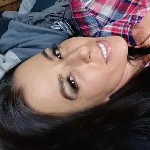stefanieastonfree