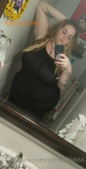 stickyicky666
