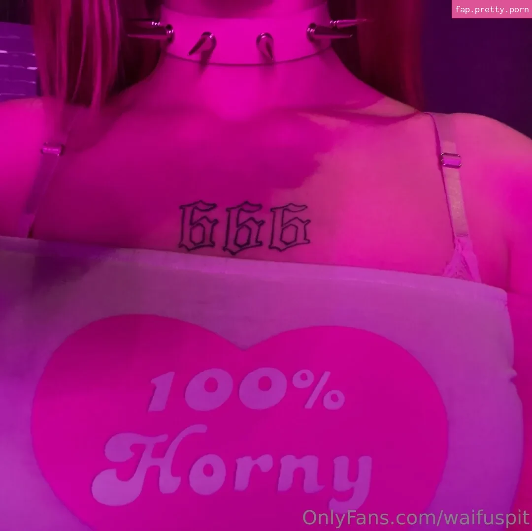 strawberrywolfgirl - Photo #33