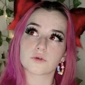 strawburrykitten