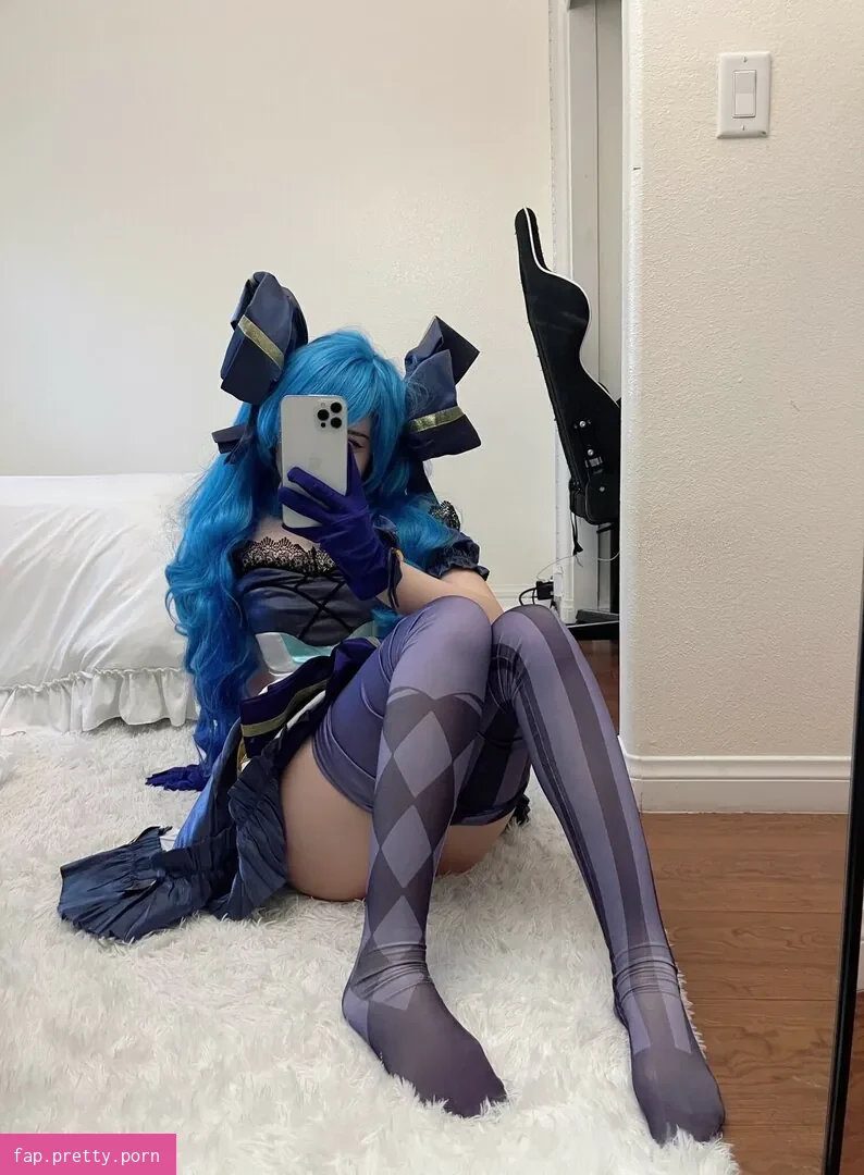 Strwbrryspit - Photo #76