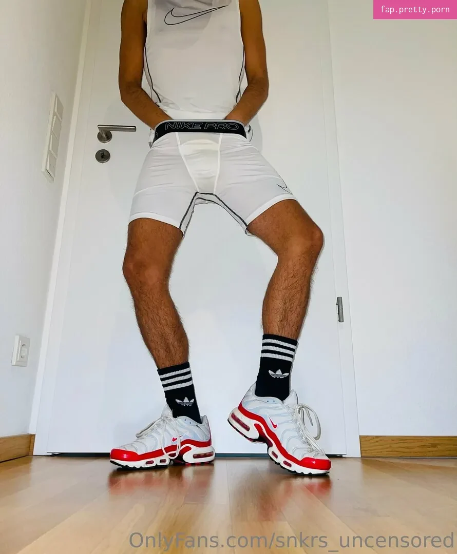 snkrs_uncensored - Photo #39