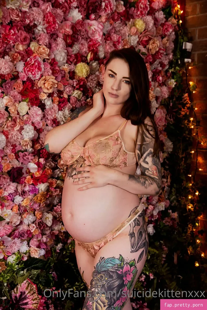 suicidekittenxxx - Photo #22