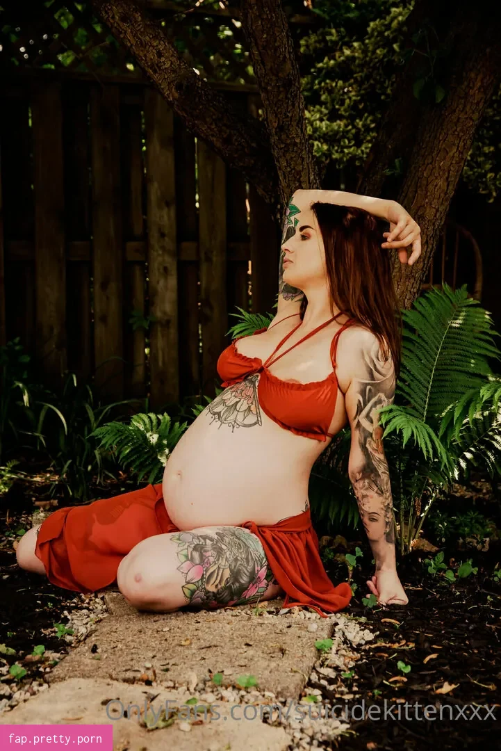suicidekittenxxx - Photo #44