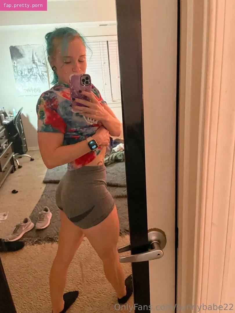 sunnybabe22 - Photo #01