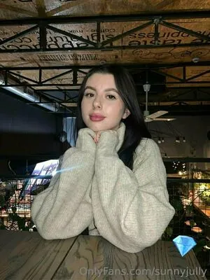 sunnyjully
