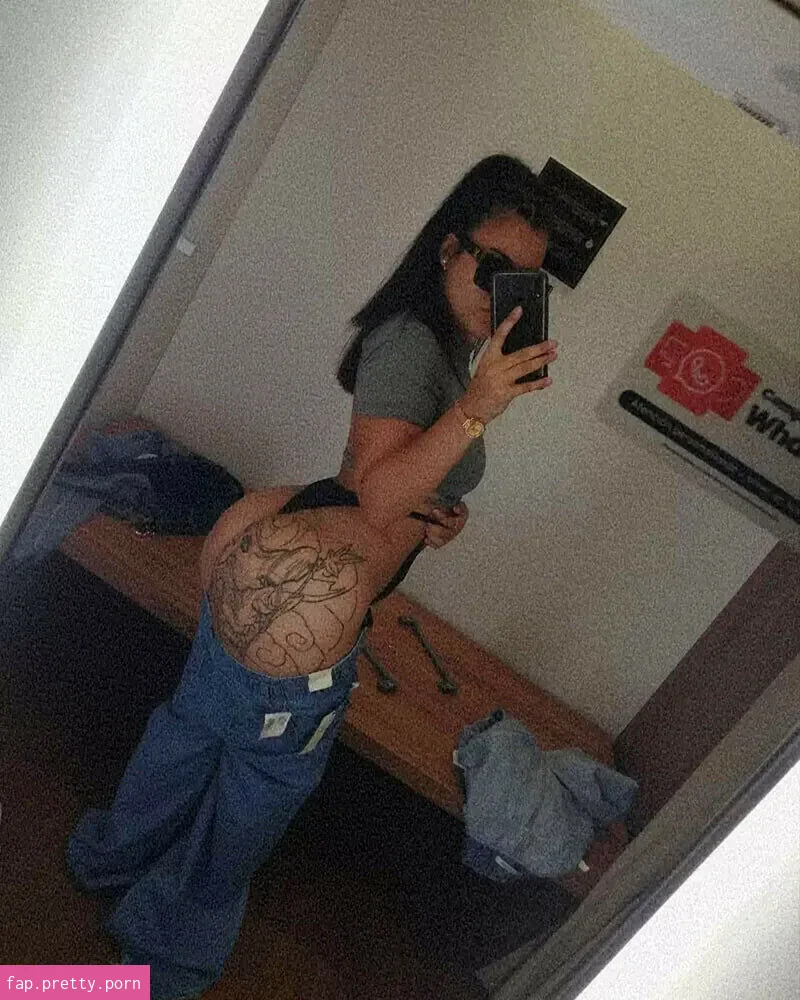 Selene Velazquez - Photo #08