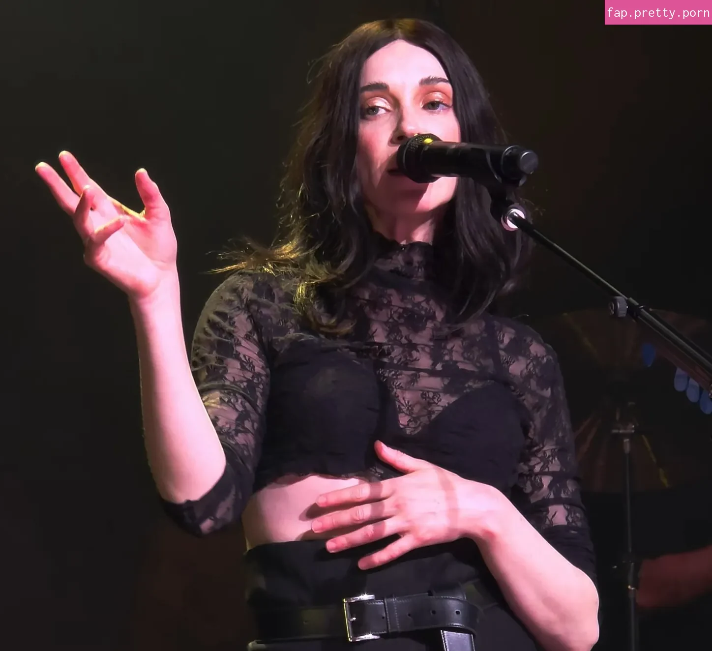 St Vincent - Photo #51