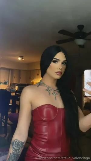 stella_valenciaga