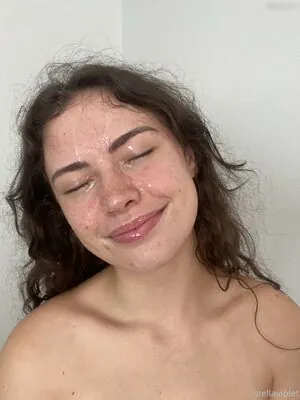 Stella Violet
