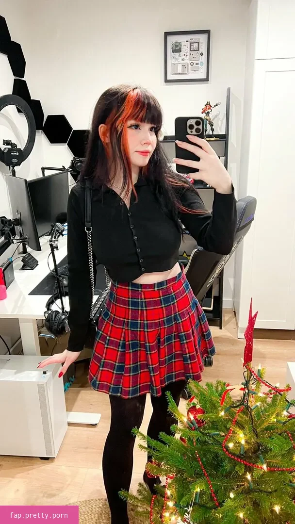 Shini Waifu - Photo #09