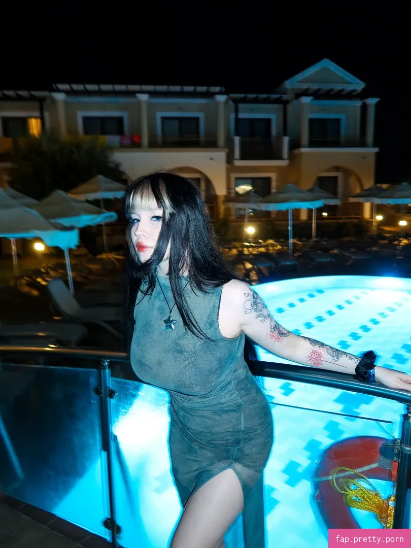Shini Waifu - Photo #64