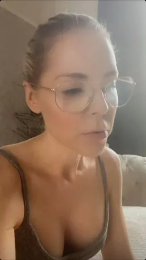 Stephanie Waring
