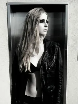Stevie Wynne Levine