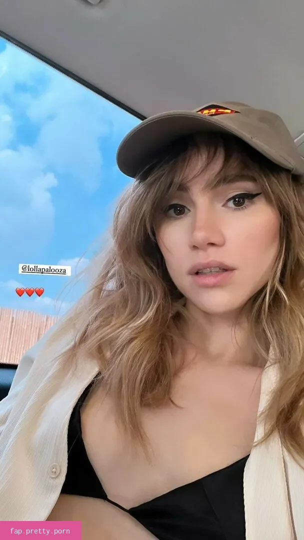 Suki Waterhouse - Photo #71