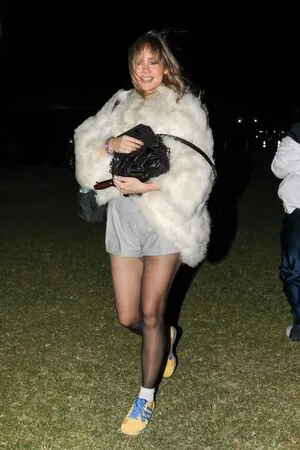 Suki Waterhouse