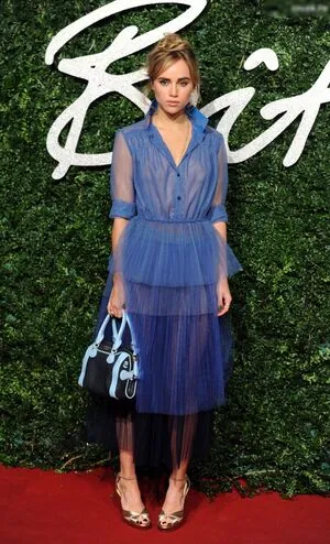 Suki Waterhouse